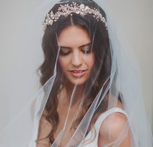 All About Bridal Veils