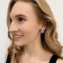 Carolina – Elegant earrings studs