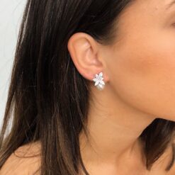Valia – Pearl and diamond earrings