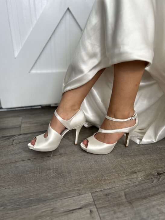 Bridal shoes | Grace I Jeanette Maree|Shop Now Online