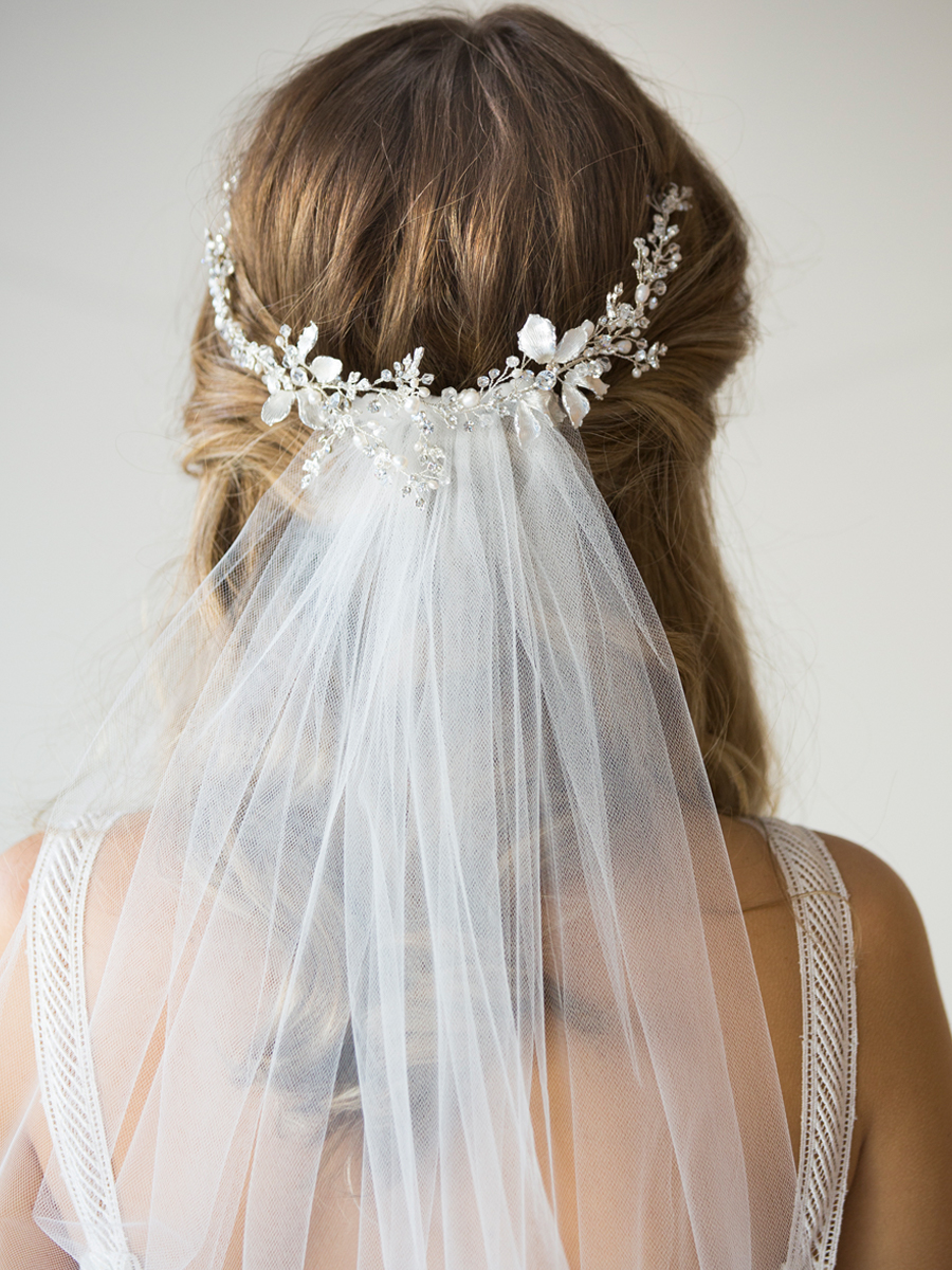 Bridal Hair clip for back of head with veil