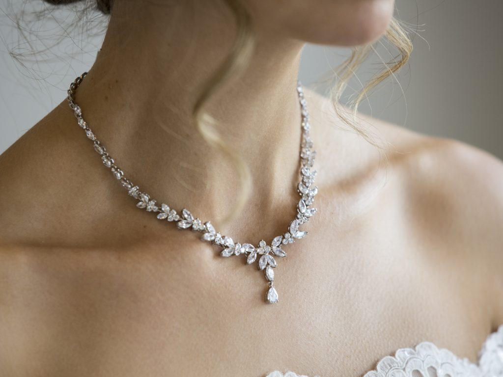 silver necklace| Brenda I Jeanette Maree|Shop online now